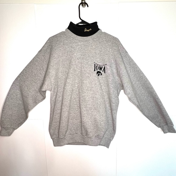 Cadre Other - VTG 90's Iowa Hawkeyes Gray Embroidered Made in US Double Neck Sweatshirt Size L